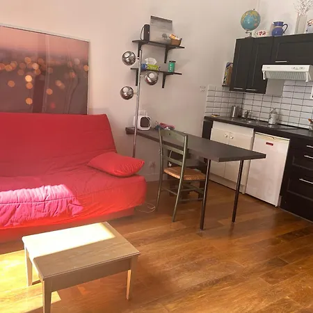 Апартаменты De Charme 20m2 A *